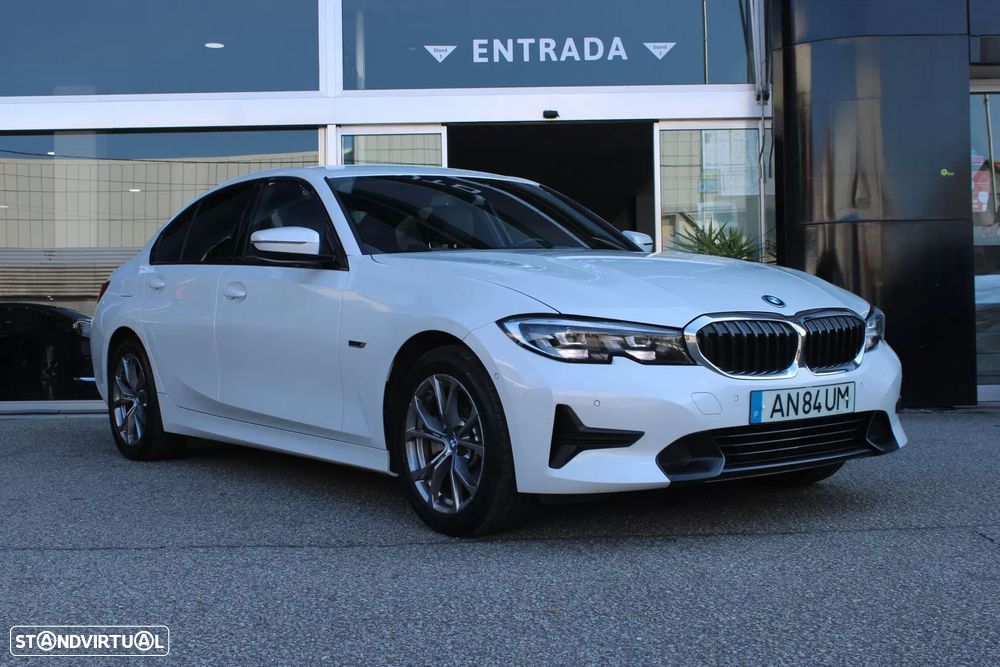 BMW 320 e Pack M Auto - 1