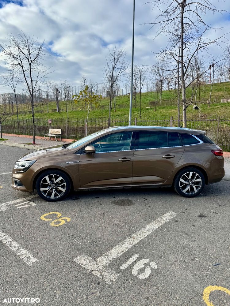 Renault Megane Grandtour TCe 130 EDC Bose Edition - 4