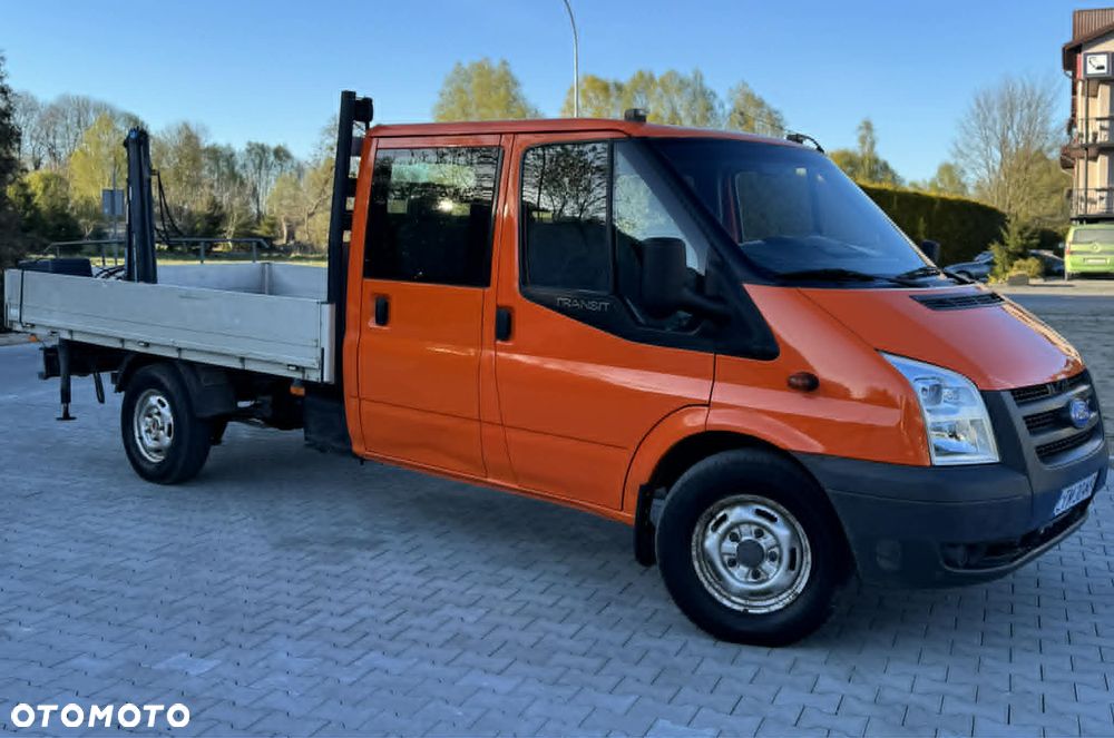 Ford Transit - 1