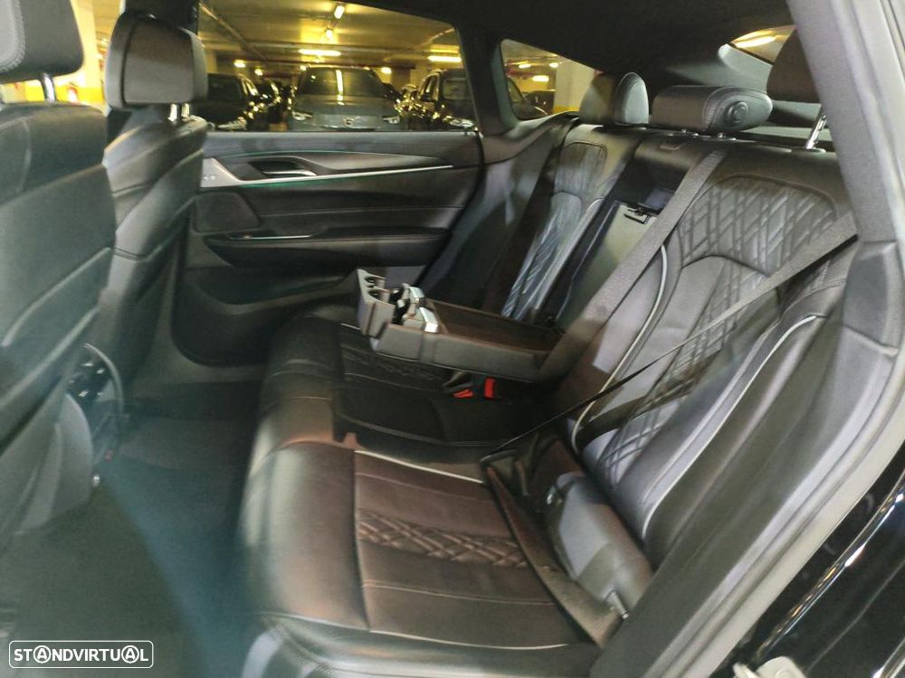 BMW 620 Gran Turismo d Pack M - 9