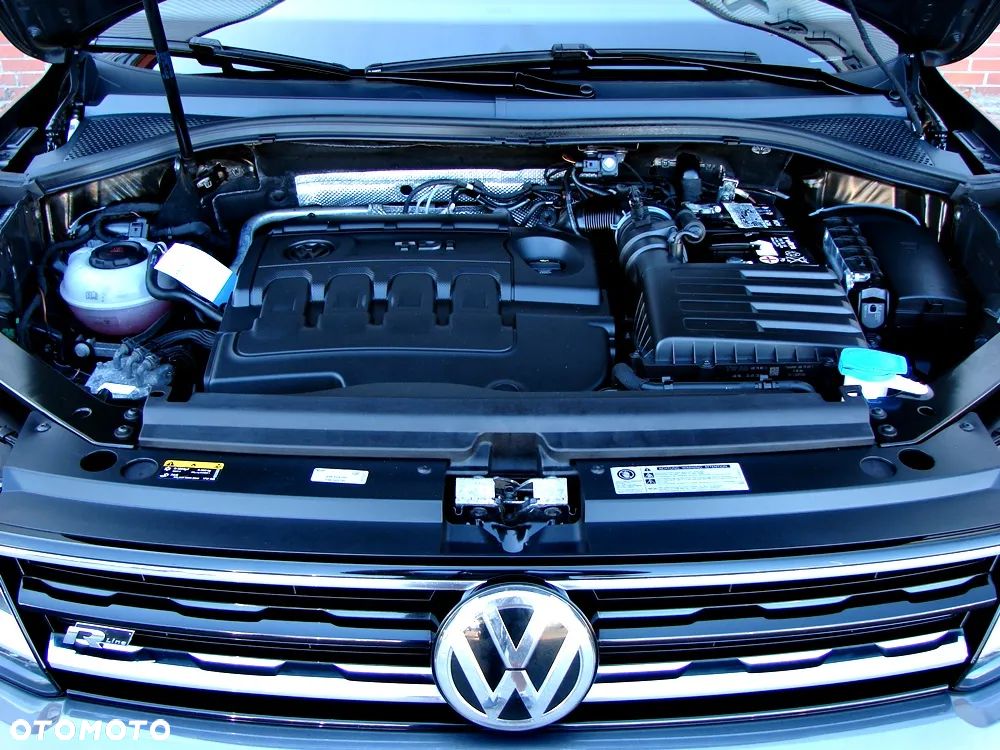 Volkswagen Tiguan 2.0 TDI SCR 4Motion DSG IQ.DRIVE - 17