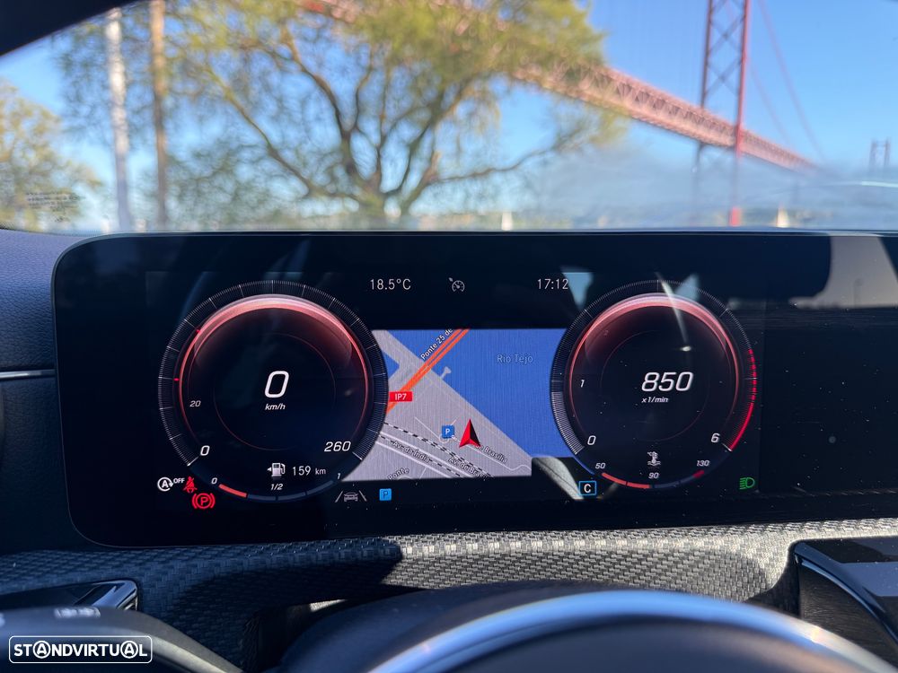 Mercedes-Benz CLA 180 d Shooting Brake Progressive - 16