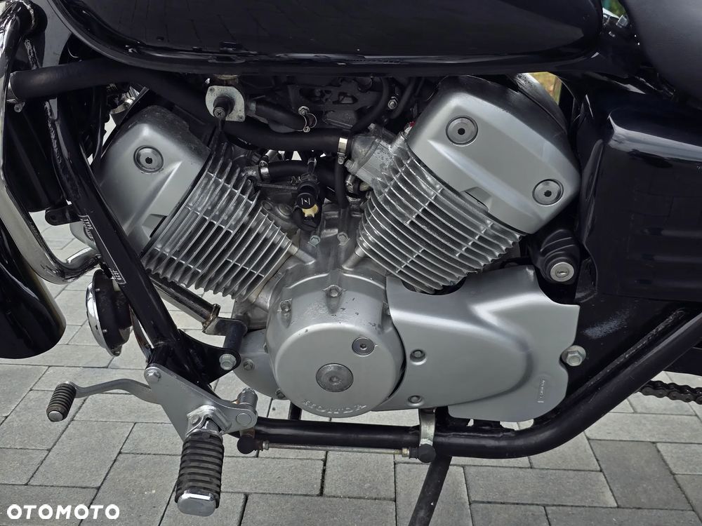 Honda Shadow - 29