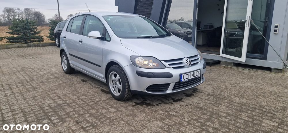 Volkswagen Golf Plus 1.6 FSI Tour Edition - 3