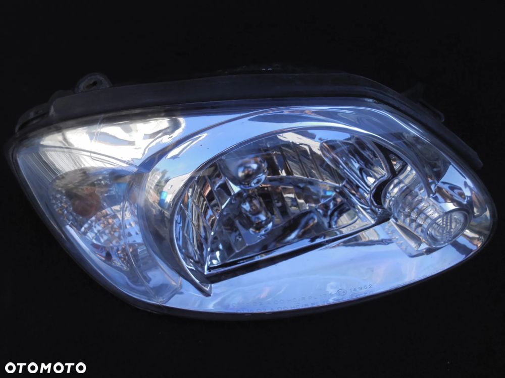 HYUNDAI ACCENT II LAMPA PRAWA REFLEKTOR PRAWY DEPO 221-1130R - 1