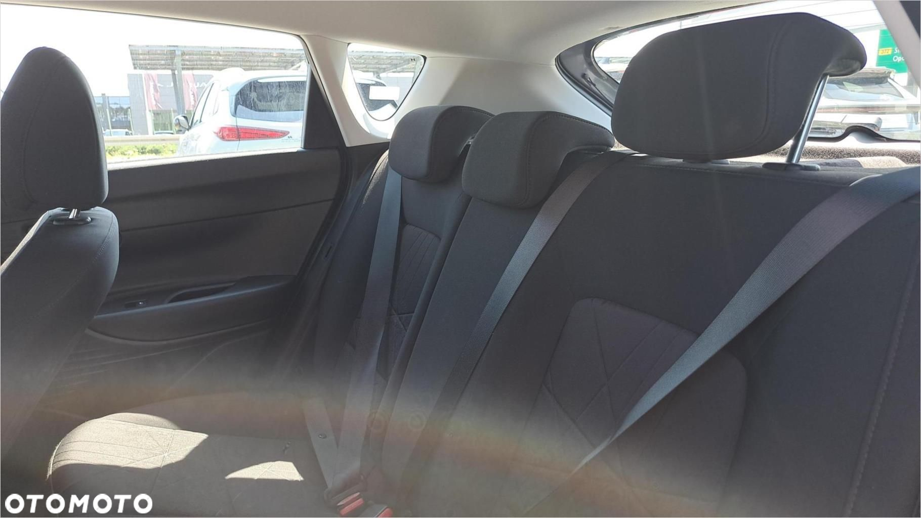 Hyundai Bayon - 14