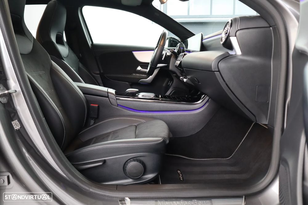 Mercedes-Benz A 250 e 8G-DCT AMG Line - 15