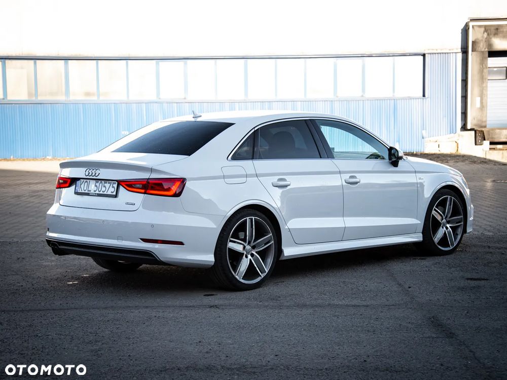 Audi A3 Limousine 1.8 TFSI quattro S tronic S line Sportpaket - 2