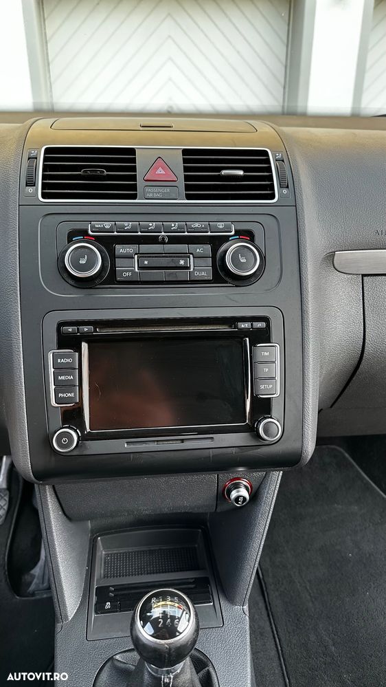 Volkswagen Touran 1.6 TDI Trendline - 9