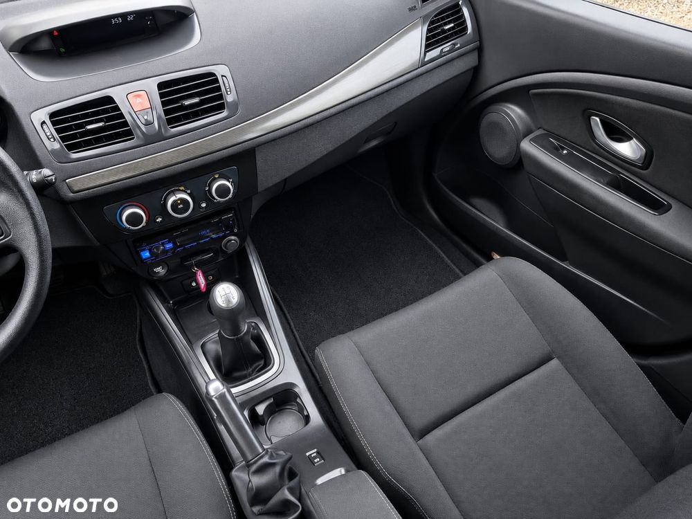 Renault Megane 1.6 16V 100 Authentique - 31