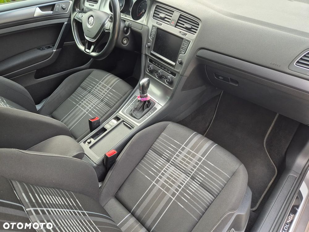 Volkswagen Golf 1.6 TDI BlueMotion Technology DSG Lounge - 6