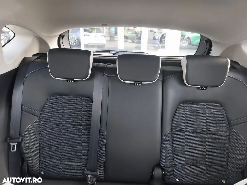 Renault Captur - 22