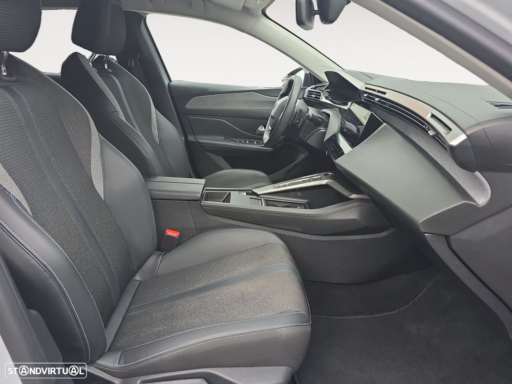 Peugeot 308 SW 1.2 PureTech Allure EAT8 - 15