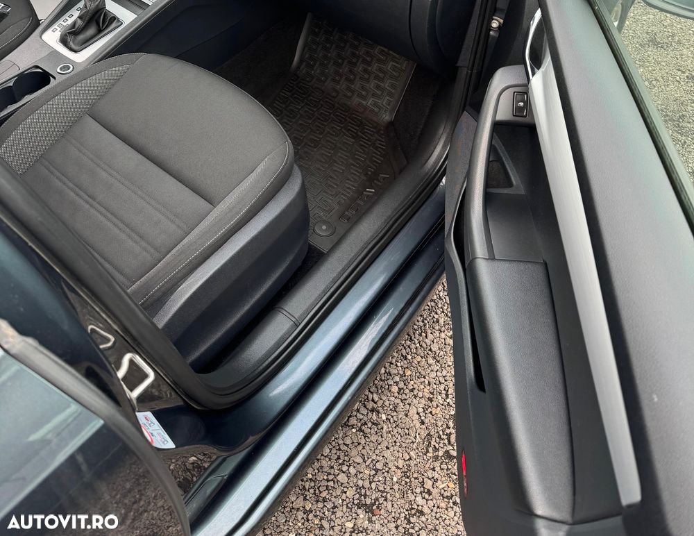 Skoda Octavia 2.0 TDI DSG Style - 25