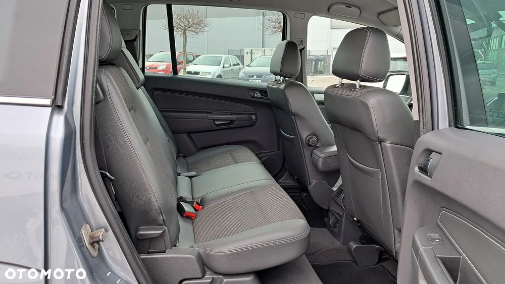 Opel Zafira 1.8 Design Edition - 13