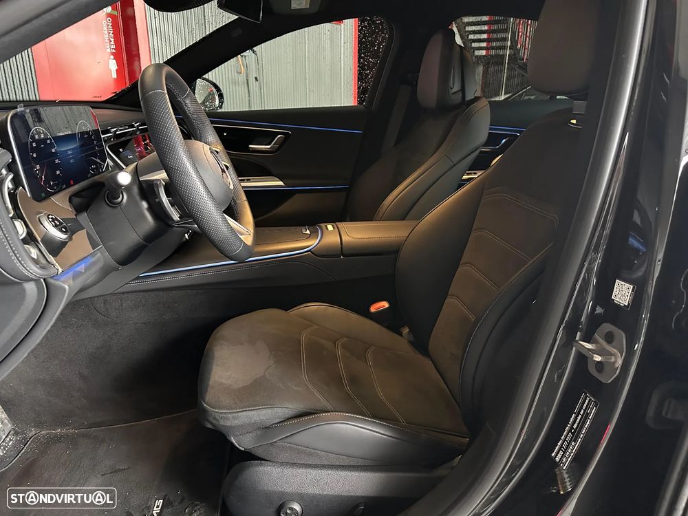 Mercedes-Benz E 300 - 4