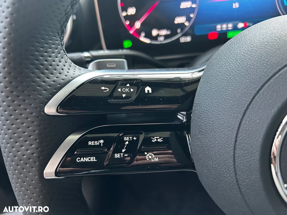 Mercedes-Benz C 300 PHEV 4MATIC - 17