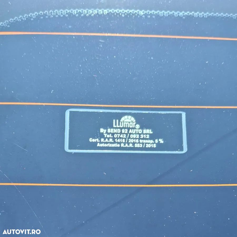 BMW Seria 5 520d Aut. - 30