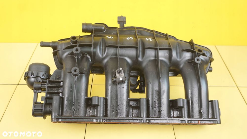 TT OCTAVIA PASSAT ALTEA 1.8 TFSI 12r CDA kolektor ssacy 06J133185CM - 1