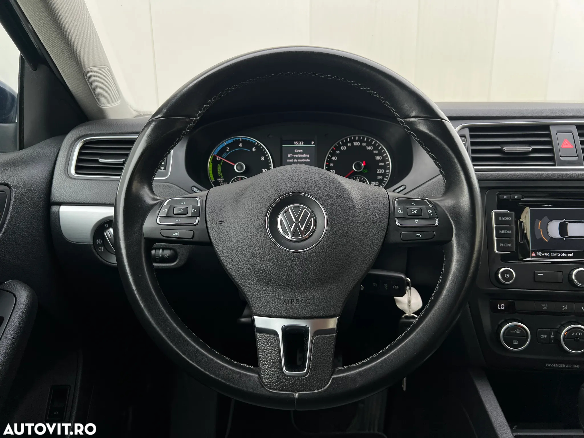 Volkswagen Jetta - 13