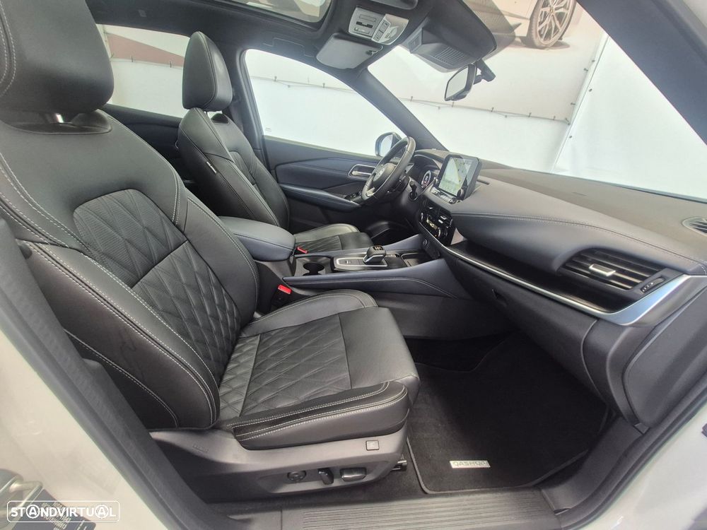 Nissan Qashqai 1.3 DIG-T Tekna Premium DCT - 33