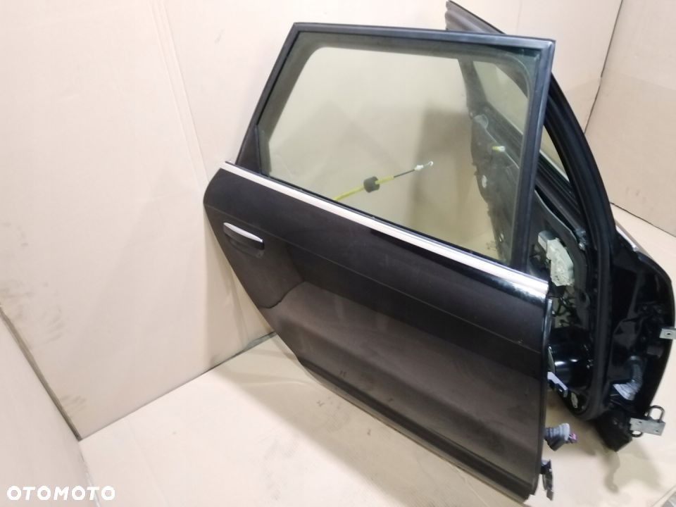 DRZWI TYLNIE TYŁ KOMPLETNE AUDI A6 C6 KOMBI AVANT - 9