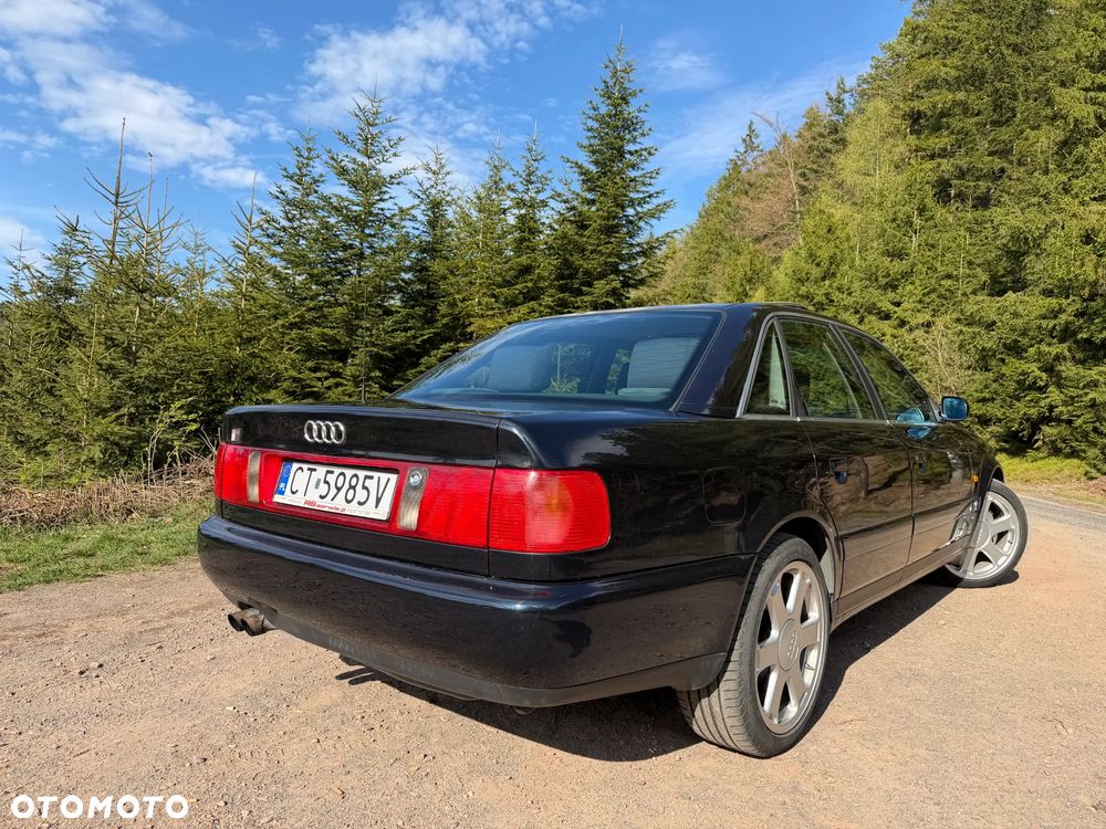 Audi S6 Limousine - 12