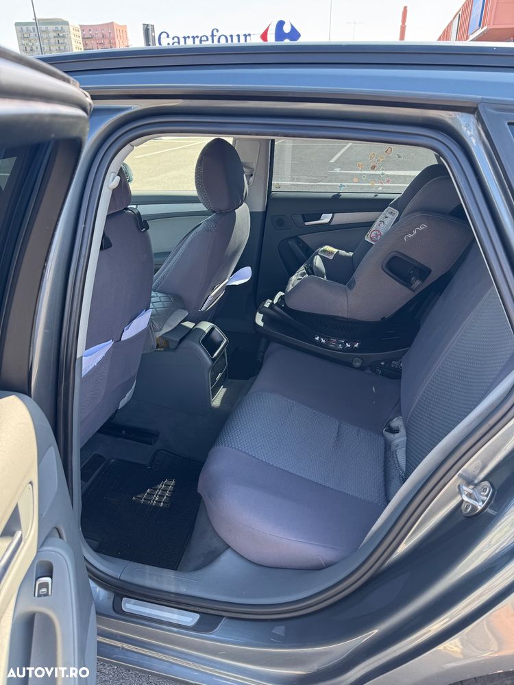Audi A4 Avant 2.0 TDI Multitronic - 5