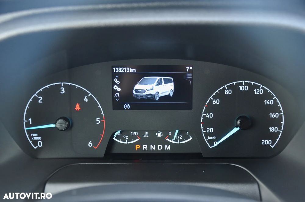 Ford Transit Custom Kombi 8 Locuri Automat - 28