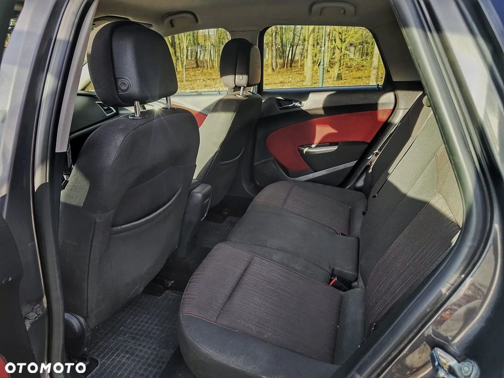 Opel Astra 1.7 CDTI Enjoy - 12