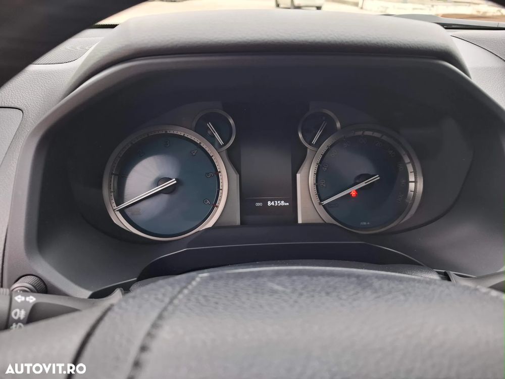 Toyota Land Cruiser 2.8l D-4D 204 CP A/T 7 locuri Luxury AVS - 30