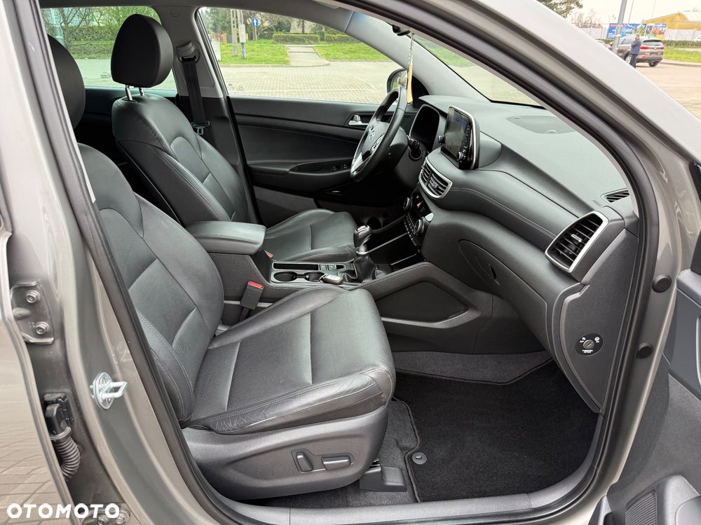 Hyundai Tucson 1.6 CRDi Comfort 2WD - 18