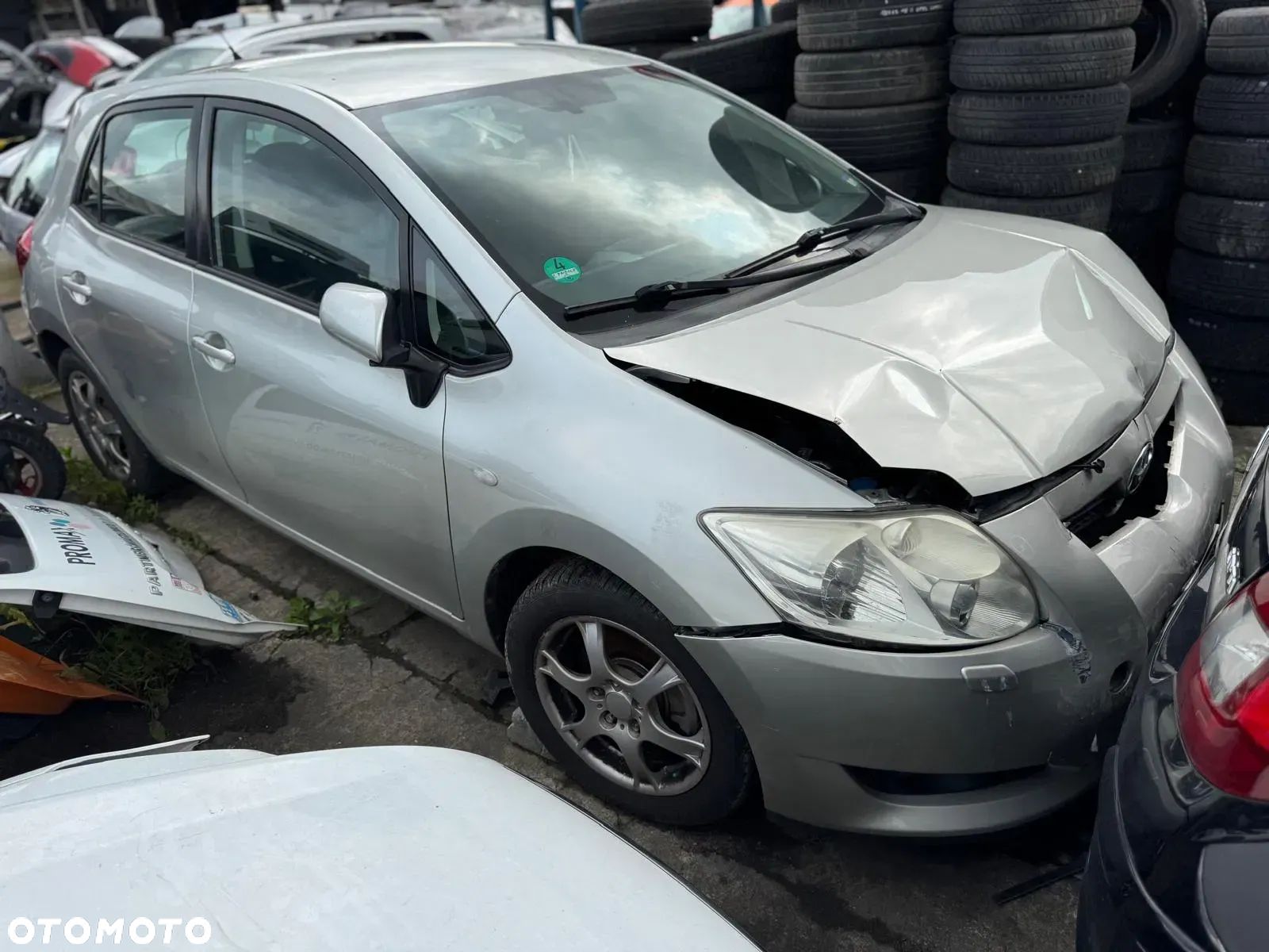 Toyota Auris 2007r poj. 2.0 D4D kod silnika 1AD - na części - 1