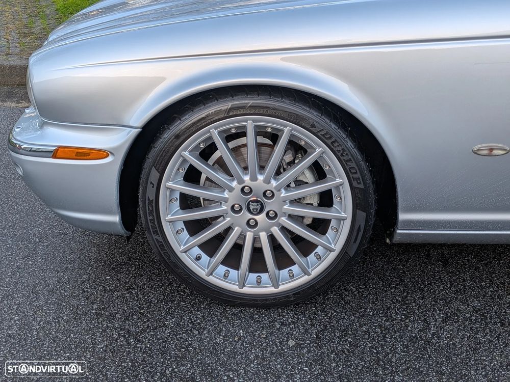 Jaguar XJ XJ6 2.7 D V6 Executive - 7