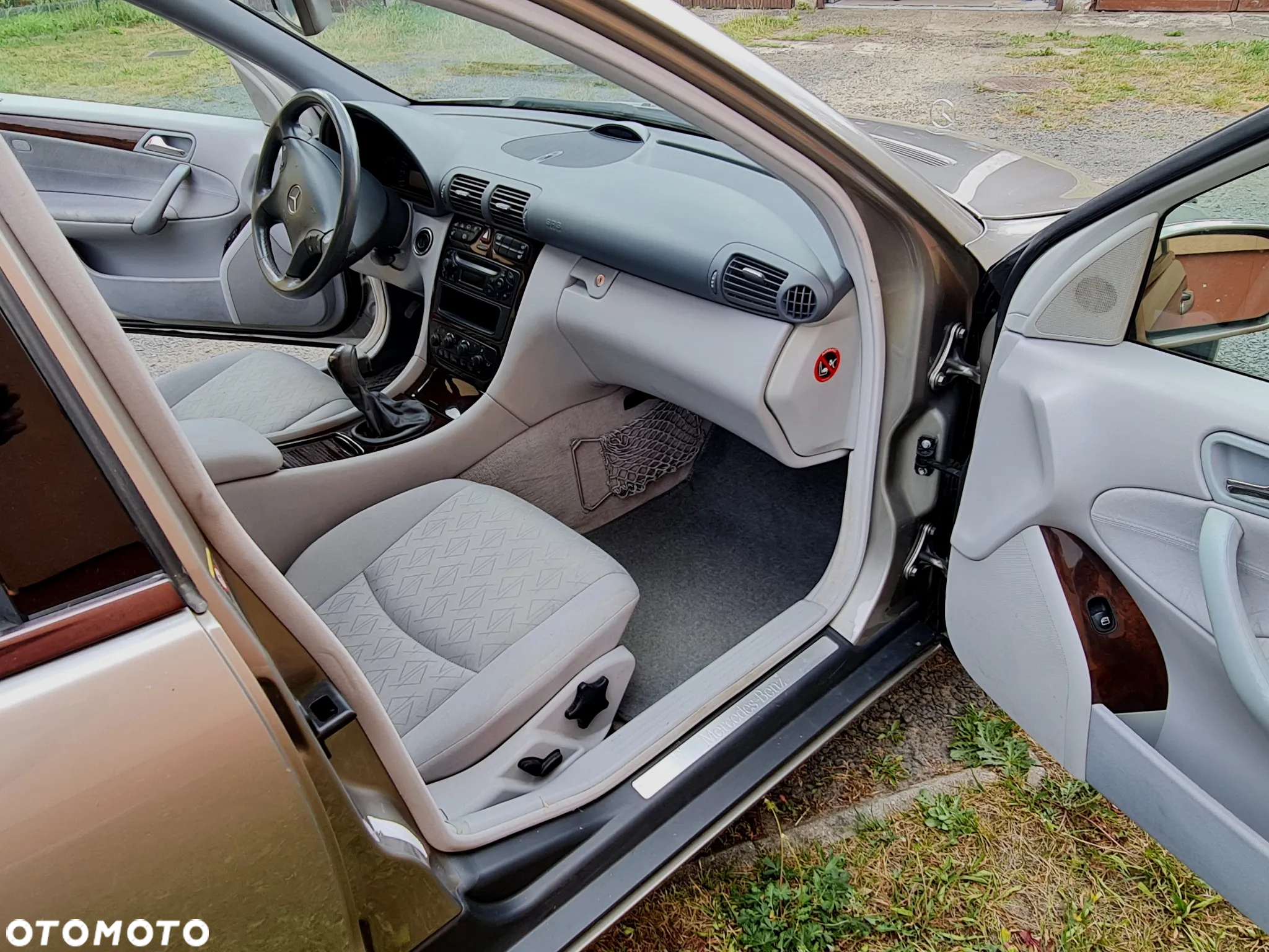 Mercedes-Benz Klasa C 180 T Kompressor Elegance - 10