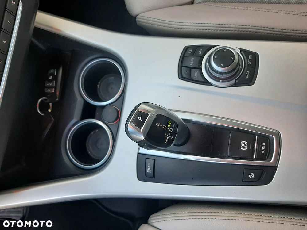 BMW X3 xDrive20d - 14