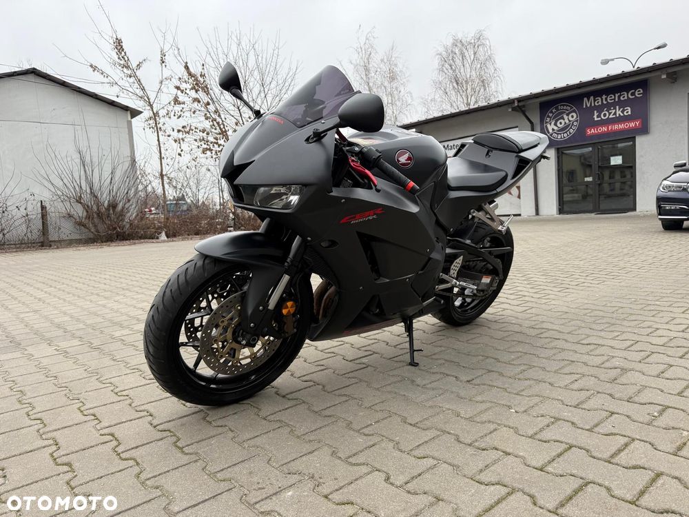Honda CBR - 6
