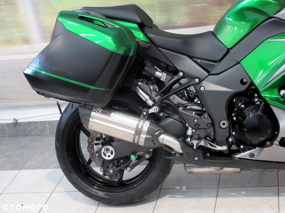 Kawasaki Ninja 1000 SX - 15
