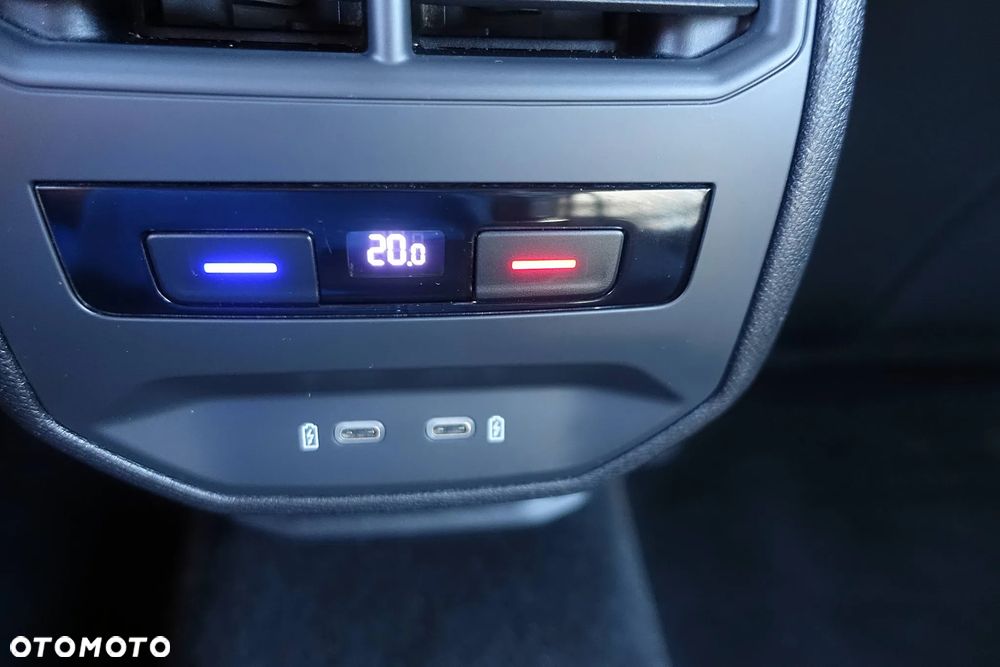 Seat Leon 1.4 e-Hybrid DSG FR Plus - 34