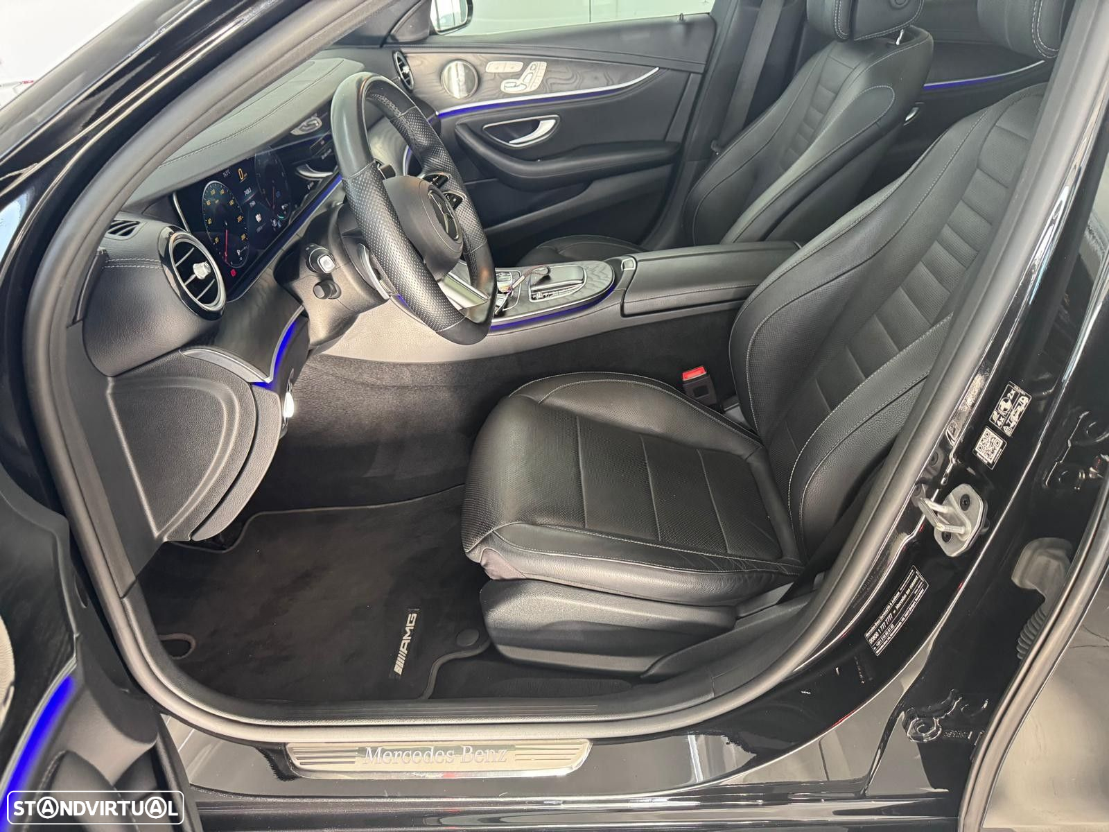 Mercedes-Benz E 300 de AMG Line - 17