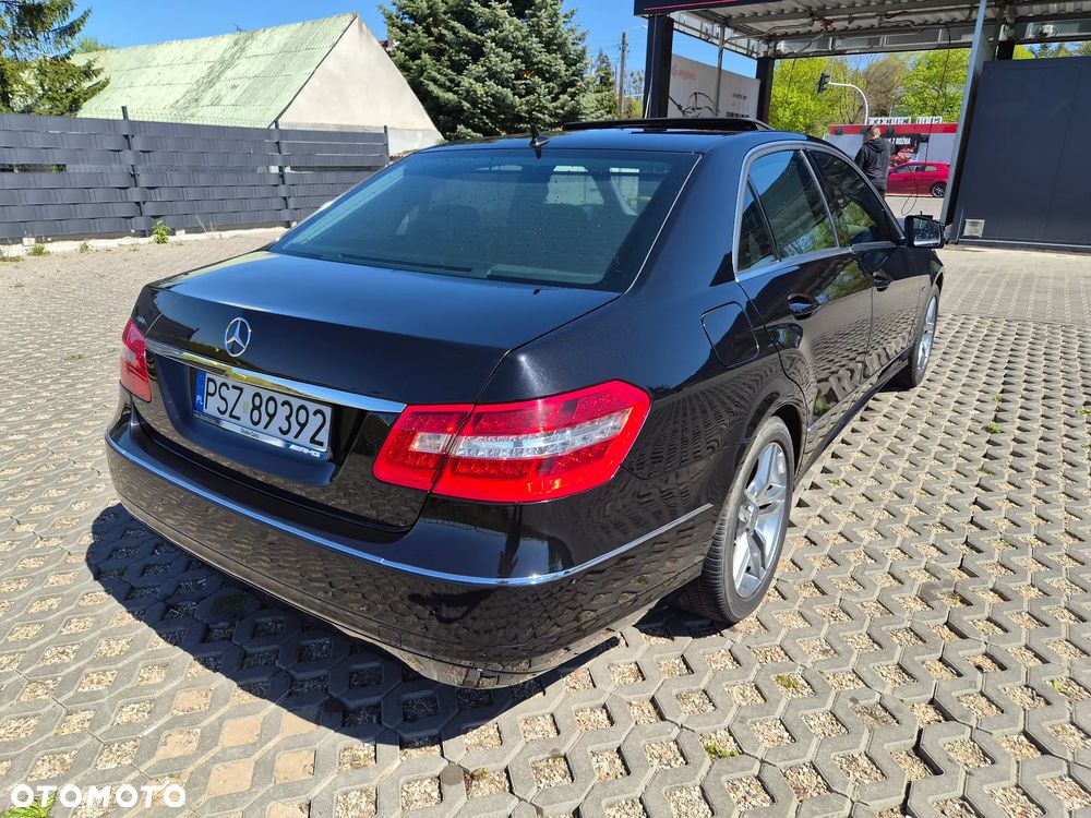 Mercedes-Benz Klasa E 250 CDI 4-Matic BlueEff Avantgarde - 5