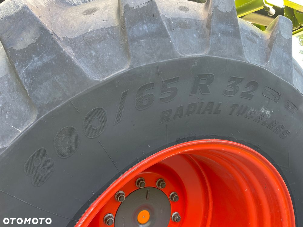 Claas Lexion 520 - 28