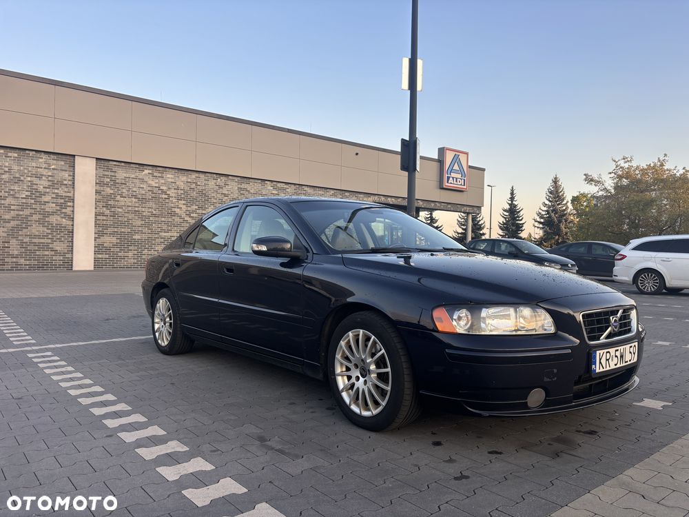 Volvo S60 2.4D Summum - 2