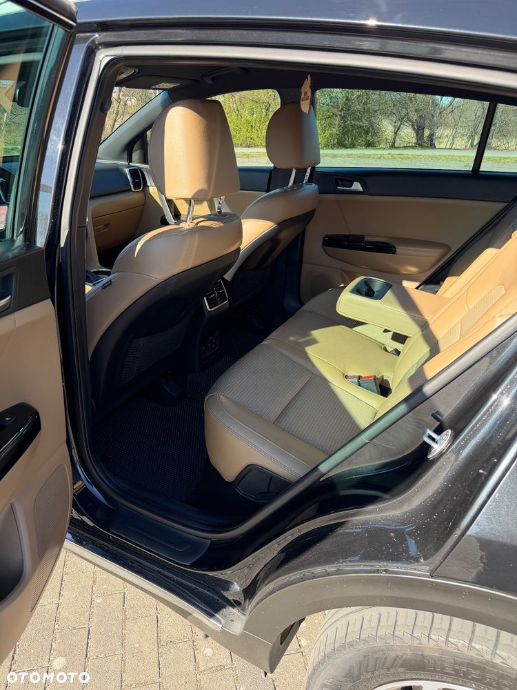 Kia Sportage 1.6 CRDI L 4WD DCT - 11