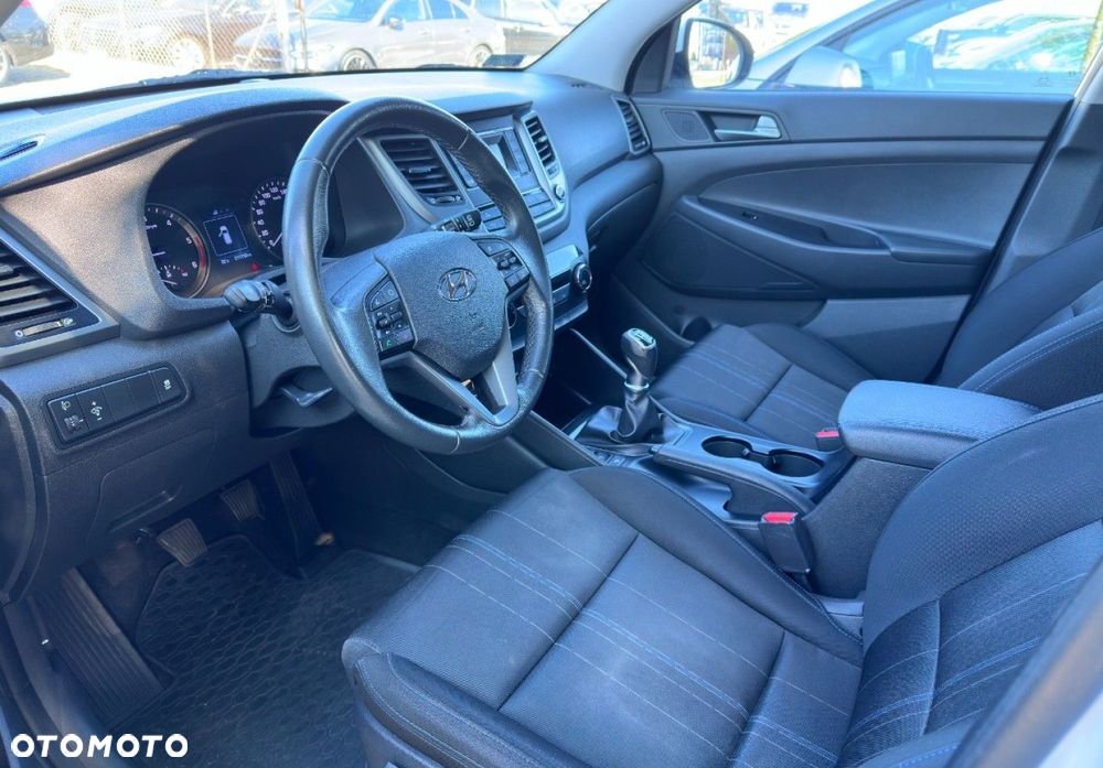 Hyundai Tucson - 8