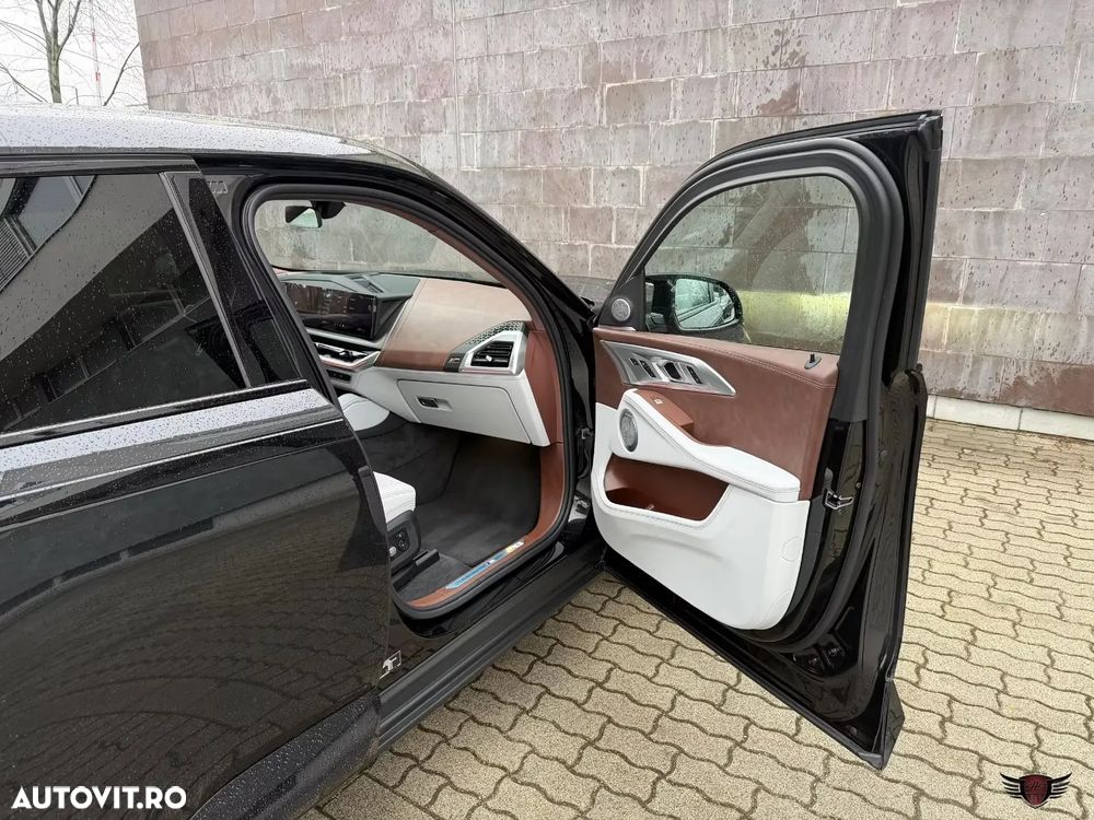 BMW XM 50e - 20