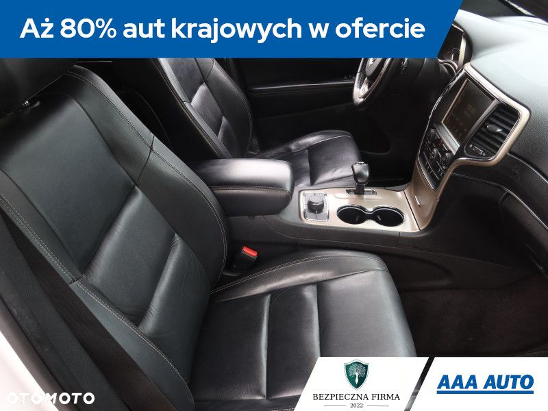Jeep Grand Cherokee - 10