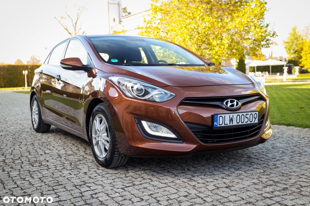 Hyundai i30 1.4 Premium - 1