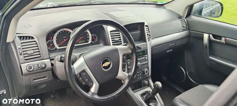 Chevrolet Captiva 2.4 4WD 7 Sitzer LT - 10