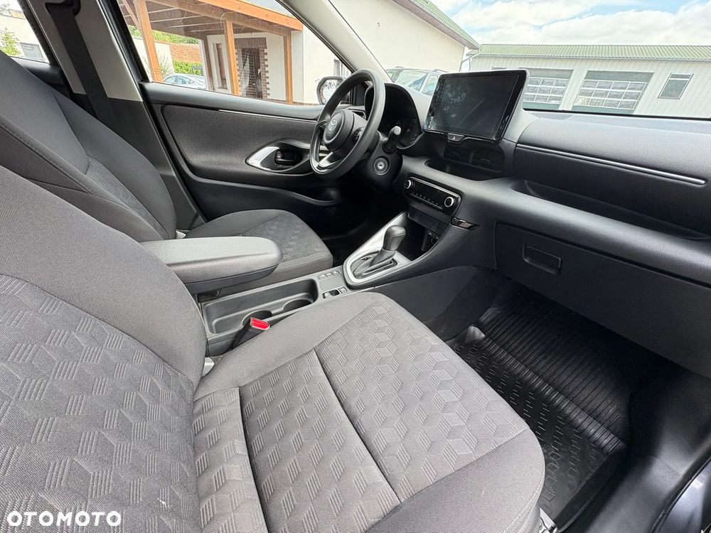 Toyota Yaris - 21